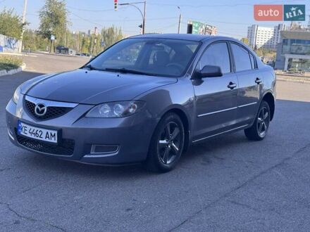 Серый Мазда 3, объемом двигателя 1.6 л и пробегом 200 тыс. км за 3950 $, фото 1 на Automoto.ua