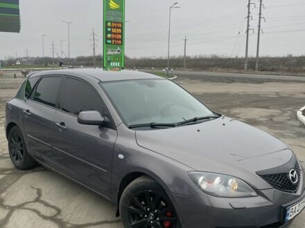 Серый Мазда 3, объемом двигателя 1.6 л и пробегом 290 тыс. км за 4999 $, фото 1 на Automoto.ua