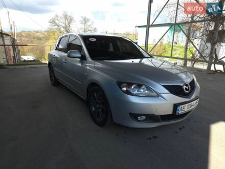 Серый Мазда 3, объемом двигателя 1.6 л и пробегом 305 тыс. км за 4500 $, фото 1 на Automoto.ua