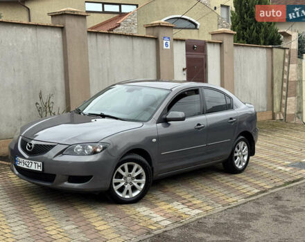 Серый Мазда 3, объемом двигателя 1.6 л и пробегом 178 тыс. км за 5800 $, фото 1 на Automoto.ua