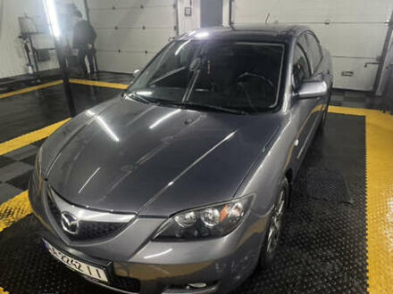 Серый Мазда 3, объемом двигателя 2 л и пробегом 300 тыс. км за 4300 $, фото 1 на Automoto.ua