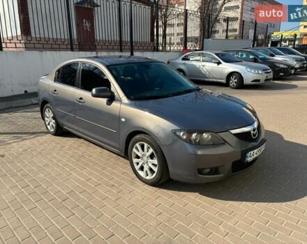 Серый Мазда 3, объемом двигателя 1.6 л и пробегом 180 тыс. км за 5700 $, фото 1 на Automoto.ua