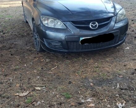 Серый Мазда 3, объемом двигателя 0 л и пробегом 300 тыс. км за 3500 $, фото 1 на Automoto.ua