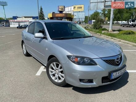 Серый Мазда 3, объемом двигателя 1.6 л и пробегом 245 тыс. км за 4600 $, фото 1 на Automoto.ua