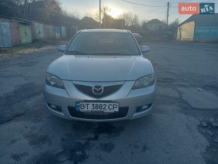 Серый Мазда 3, объемом двигателя 1.6 л и пробегом 300 тыс. км за 3950 $, фото 1 на Automoto.ua