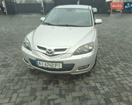 Серый Мазда 3, объемом двигателя 2 л и пробегом 250 тыс. км за 4600 $, фото 1 на Automoto.ua