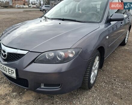 Серый Мазда 3, объемом двигателя 1.6 л и пробегом 232 тыс. км за 4500 $, фото 1 на Automoto.ua
