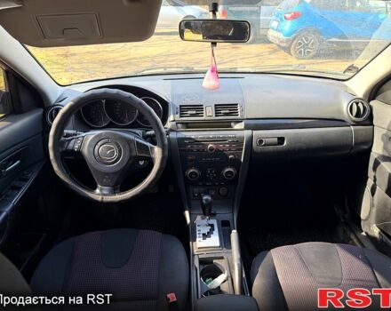 Серый Мазда 3, объемом двигателя 1.6 л и пробегом 200 тыс. км за 5999 $, фото 1 на Automoto.ua