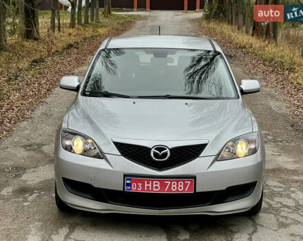 Сірий Мазда 3, об'ємом двигуна 1.6 л та пробігом 163 тис. км за 6250 $, фото 1 на Automoto.ua