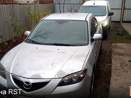 Мазда 3 2008 в Чугуеве на Automoto.ua Серый Мазда 3, объемом двигателя 1.6 л и пробегом 313 тыс. км за 2800 $, фото 1 на Automoto.ua