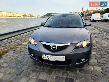 Серый Мазда 3, объемом двигателя 1.6 л и пробегом 114 тыс. км за 5500 $, фото 1 на Automoto.ua