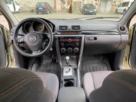 Сірий Мазда 3, об'ємом двигуна 1.6 л та пробігом 254 тис. км за 5200 $, фото 1 на Automoto.ua