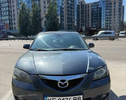 Серый Мазда 3, объемом двигателя 1.6 л и пробегом 170 тыс. км за 5500 $, фото 1 на Automoto.ua