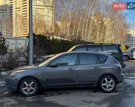 Серый Мазда 3, объемом двигателя 2 л и пробегом 298 тыс. км за 5444 $, фото 1 на Automoto.ua