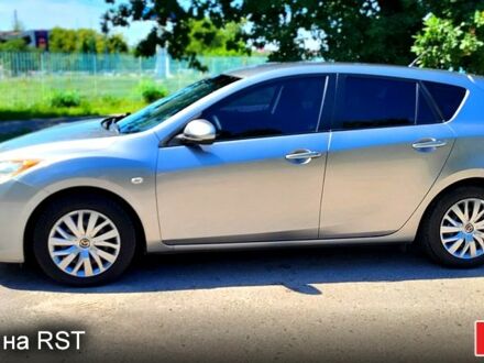 Сірий Мазда 3, об'ємом двигуна 1.6 л та пробігом 180 тис. км за 6600 $, фото 1 на Automoto.ua
