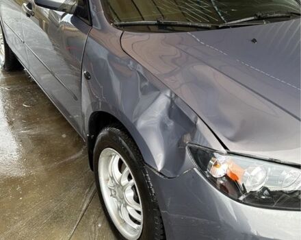 Сірий Мазда 3, об'ємом двигуна 1.6 л та пробігом 300 тис. км за 4000 $, фото 1 на Automoto.ua