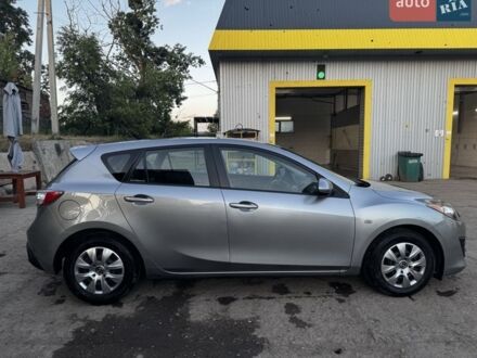 Сірий Мазда 3, об'ємом двигуна 1.6 л та пробігом 202 тис. км за 6500 $, фото 1 на Automoto.ua