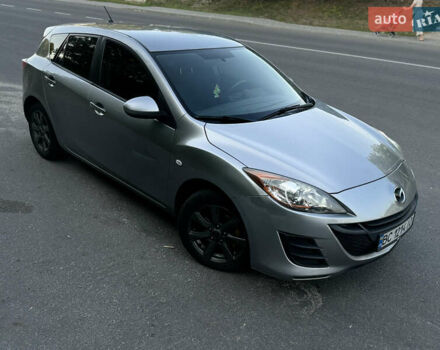 Сірий Мазда 3, об'ємом двигуна 1.56 л та пробігом 272 тис. км за 6600 $, фото 1 на Automoto.ua