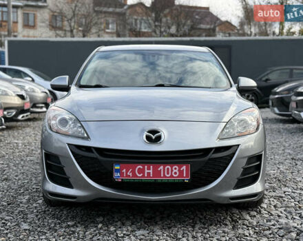 Серый Мазда 3, объемом двигателя 1.6 л и пробегом 229 тыс. км за 6750 $, фото 1 на Automoto.ua