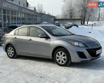 Сірий Мазда 3, об'ємом двигуна 1.6 л та пробігом 128 тис. км за 7799 $, фото 1 на Automoto.ua