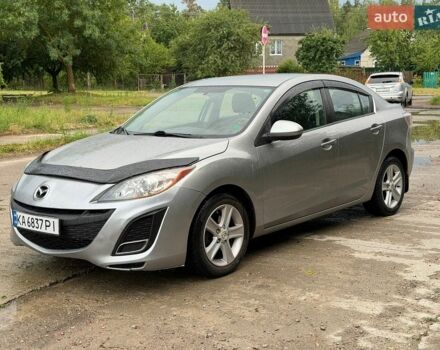 Серый Мазда 3, объемом двигателя 2 л и пробегом 231 тыс. км за 6300 $, фото 1 на Automoto.ua
