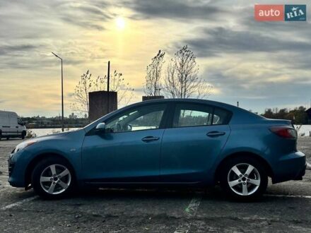 Серый Мазда 3, объемом двигателя 1.6 л и пробегом 247 тыс. км за 6800 $, фото 1 на Automoto.ua