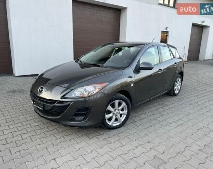 Сірий Мазда 3, об'ємом двигуна 1.6 л та пробігом 196 тис. км за 8100 $, фото 1 на Automoto.ua