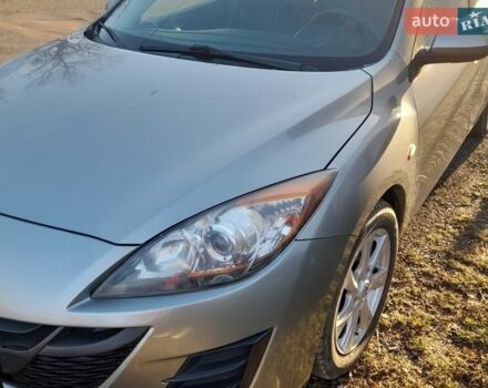 Сірий Мазда 3, об'ємом двигуна 1.56 л та пробігом 158 тис. км за 6500 $, фото 1 на Automoto.ua