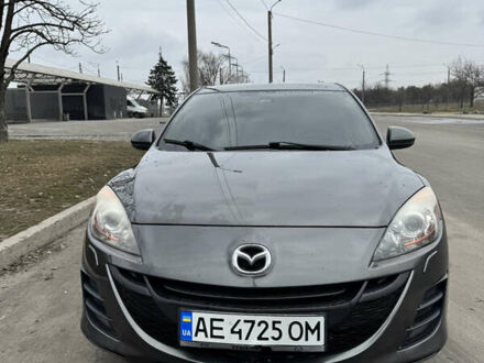 Мазда 3 2011 у Дніпро (Дніпропетровську) на Automoto.ua Сірий Мазда 3, об'ємом двигуна 1.6 л та пробігом 172 тис. км за 9200 $, фото 1 на Automoto.ua