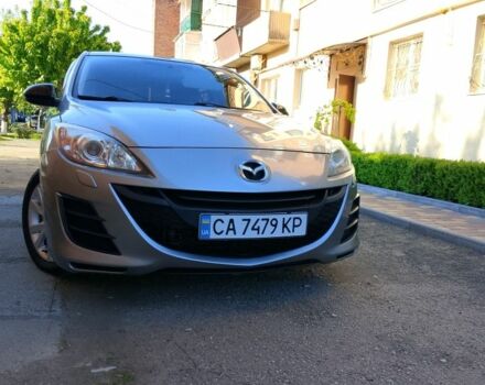Серый Мазда 3, объемом двигателя 0 л и пробегом 230 тыс. км за 6600 $, фото 1 на Automoto.ua