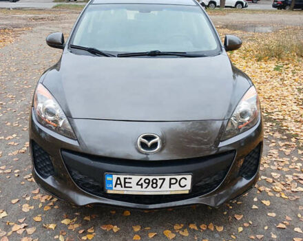 Серый Мазда 3, объемом двигателя 2 л и пробегом 195 тыс. км за 7200 $, фото 1 на Automoto.ua
