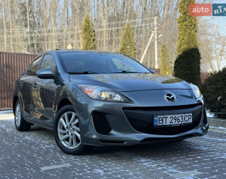 Сірий Мазда 3, об'ємом двигуна 2 л та пробігом 214 тис. км за 7250 $, фото 1 на Automoto.ua
