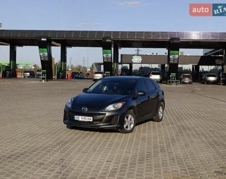 Сірий Мазда 3, об'ємом двигуна 1.6 л та пробігом 300 тис. км за 6600 $, фото 1 на Automoto.ua
