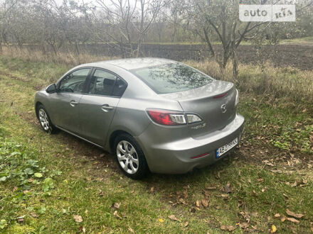 Сірий Мазда 3, об'ємом двигуна 2 л та пробігом 177 тис. км за 7999 $, фото 1 на Automoto.ua