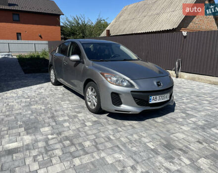 Серый Мазда 3, объемом двигателя 2 л и пробегом 190 тыс. км за 7800 $, фото 1 на Automoto.ua