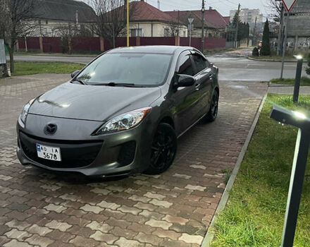 Серый Мазда 3, объемом двигателя 2 л и пробегом 250 тыс. км за 6400 $, фото 1 на Automoto.ua