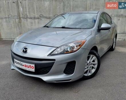 Сірий Мазда 3, об'ємом двигуна 2 л та пробігом 190 тис. км за 7799 $, фото 1 на Automoto.ua