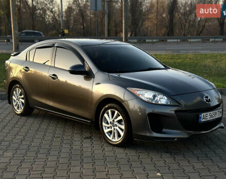 Сірий Мазда 3, об'ємом двигуна 2 л та пробігом 247 тис. км за 9500 $, фото 1 на Automoto.ua