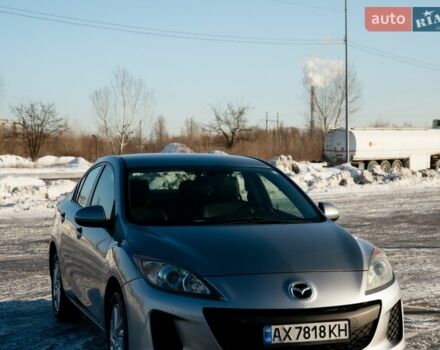Сірий Мазда 3, об'ємом двигуна 2 л та пробігом 174 тис. км за 6200 $, фото 1 на Automoto.ua