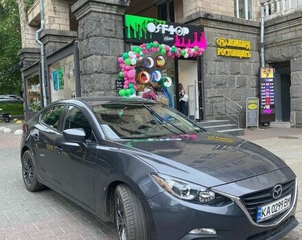 Серый Мазда 3, объемом двигателя 2 л и пробегом 159 тыс. км за 12000 $, фото 1 на Automoto.ua