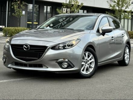 Серый Мазда 3, объемом двигателя 2 л и пробегом 165 тыс. км за 10499 $, фото 1 на Automoto.ua