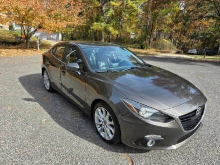 Серый Мазда 3, объемом двигателя 2 л и пробегом 89 тыс. км за 3700 $, фото 1 на Automoto.ua