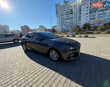 Серый Мазда 3, объемом двигателя 2 л и пробегом 186 тыс. км за 10500 $, фото 1 на Automoto.ua