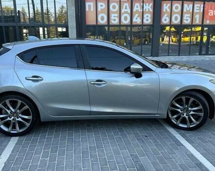 Серый Мазда 3, объемом двигателя 2 л и пробегом 182 тыс. км за 11350 $, фото 1 на Automoto.ua