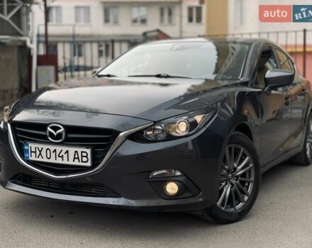 Серый Мазда 3, объемом двигателя 2.19 л и пробегом 266 тыс. км за 10399 $, фото 1 на Automoto.ua