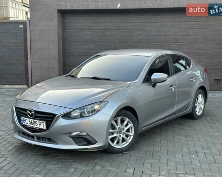 Серый Мазда 3, объемом двигателя 2 л и пробегом 203 тыс. км за 11300 $, фото 1 на Automoto.ua