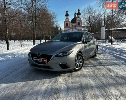 Серый Мазда 3, объемом двигателя 2 л и пробегом 186 тыс. км за 9490 $, фото 1 на Automoto.ua