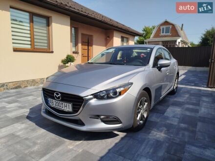 Серый Мазда 3, объемом двигателя 2 л и пробегом 70 тыс. км за 9999 $, фото 1 на Automoto.ua