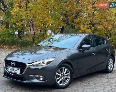Серый Мазда 3, объемом двигателя 1.5 л и пробегом 39 тыс. км за 13790 $, фото 1 на Automoto.ua