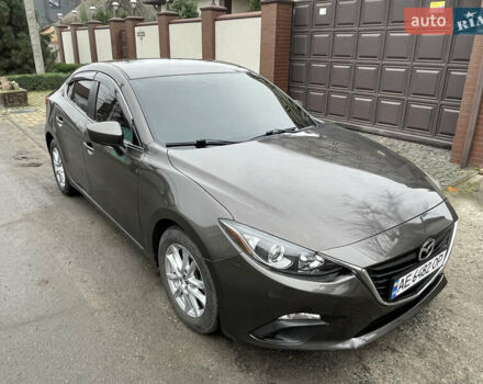 Серый Мазда 3, объемом двигателя 2 л и пробегом 134 тыс. км за 10700 $, фото 1 на Automoto.ua